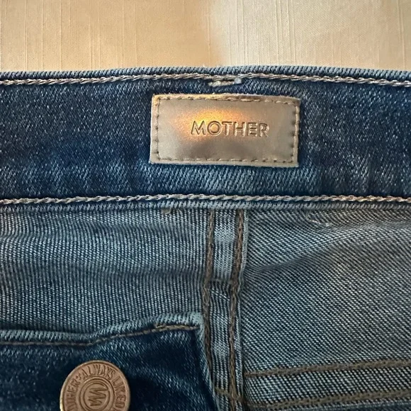 MOTHER Weekender Fray - Picture 2 of 6